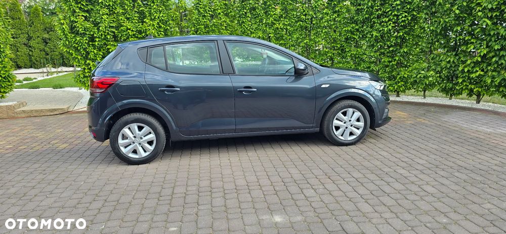 Dacia Sandero - 9