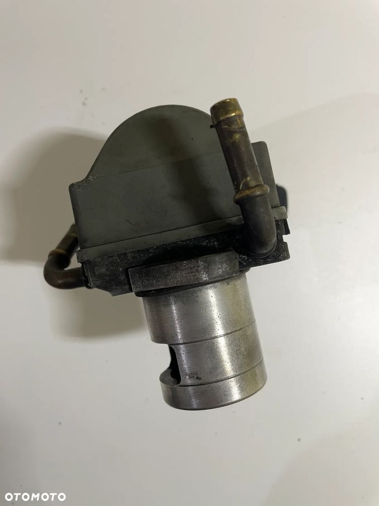 ZAWOR EGR OPEL VECTRA C 2.0 DTI 00005321A7 - 3