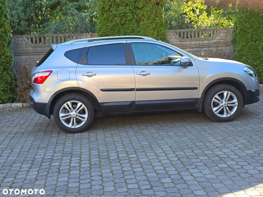 Nissan Qashqai 2.0 Tekna - 2