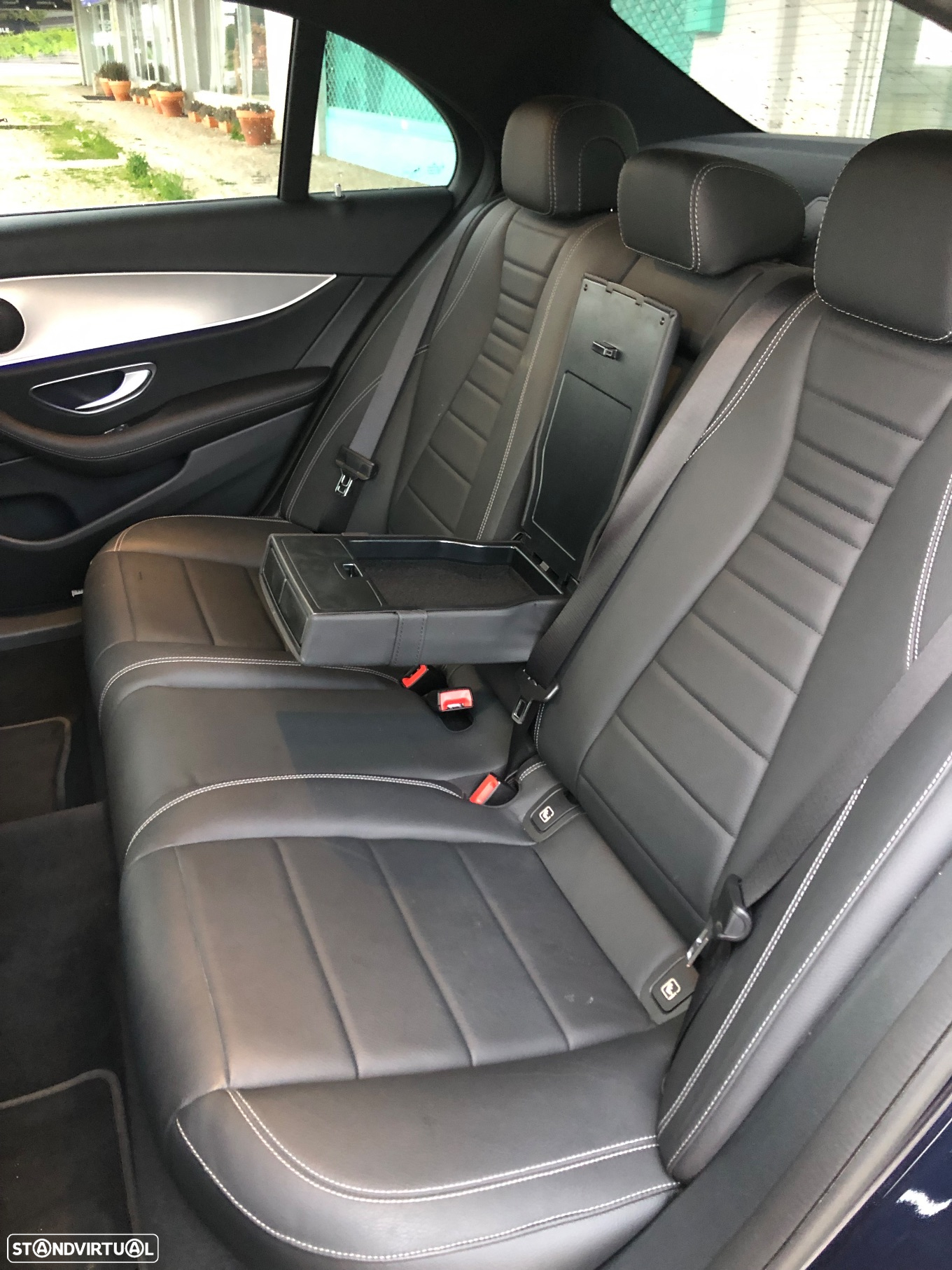 Mercedes-Benz E 220 d Exclusive - 26