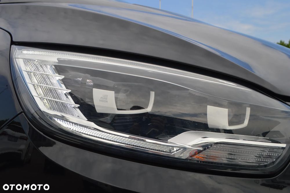 Renault Scenic - 8