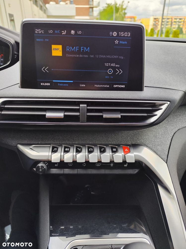 Peugeot 3008 - 28