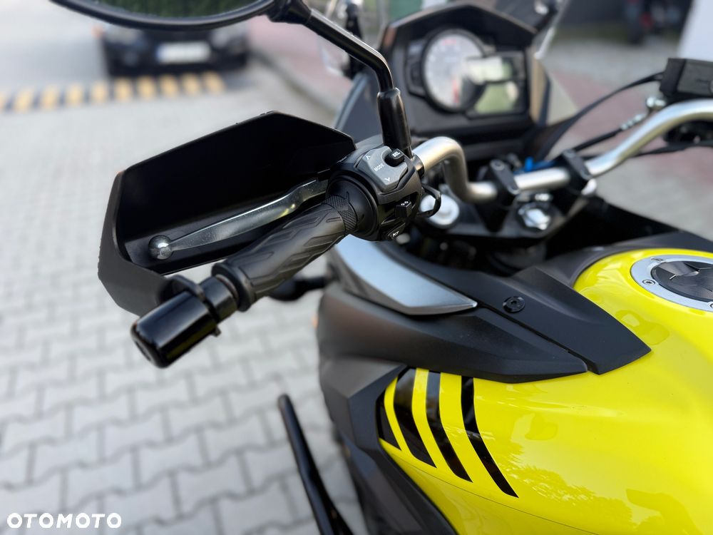 Suzuki DL - 25