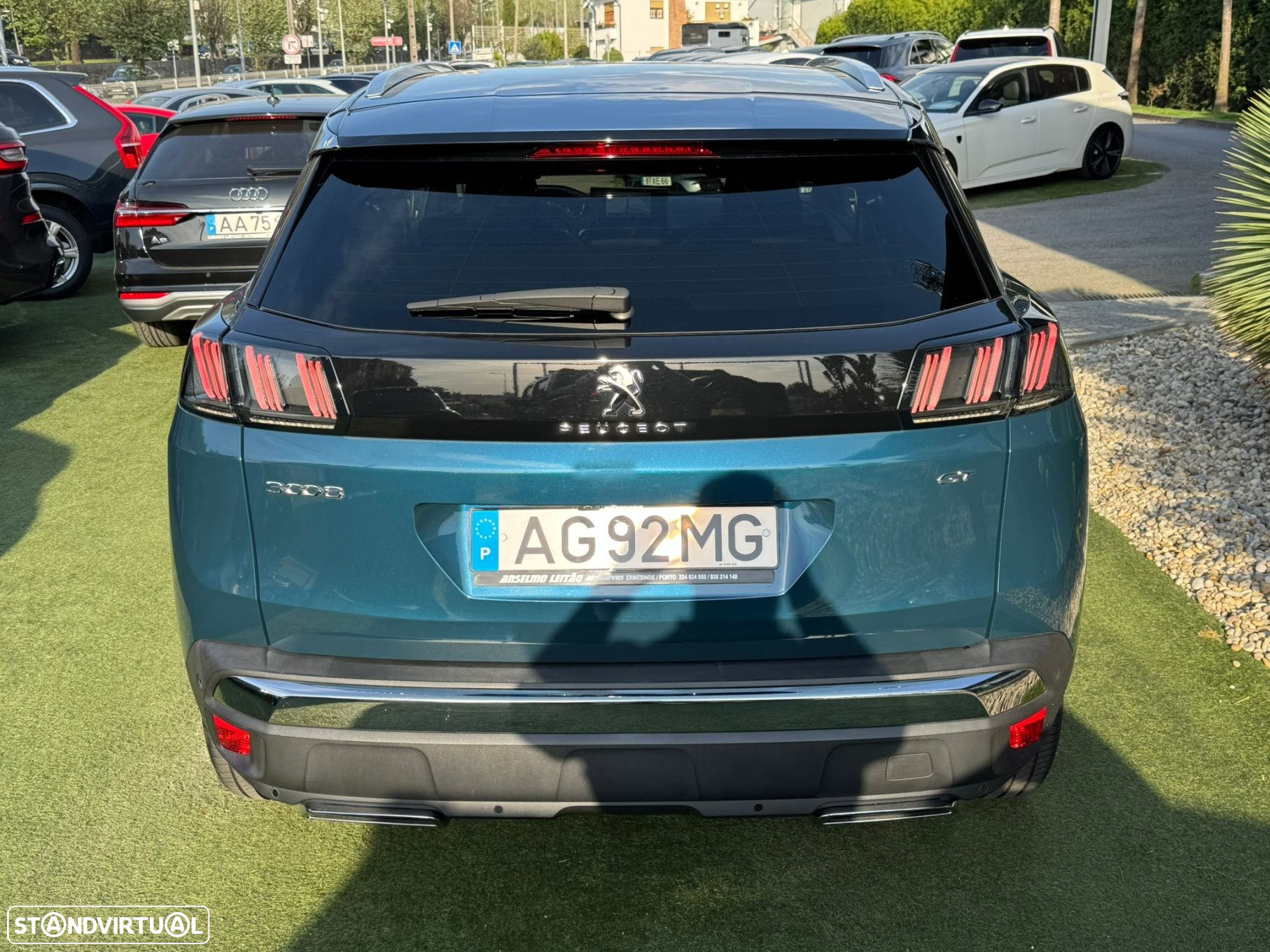 Peugeot 3008 1.5 BlueHDi GT EAT8 - 14