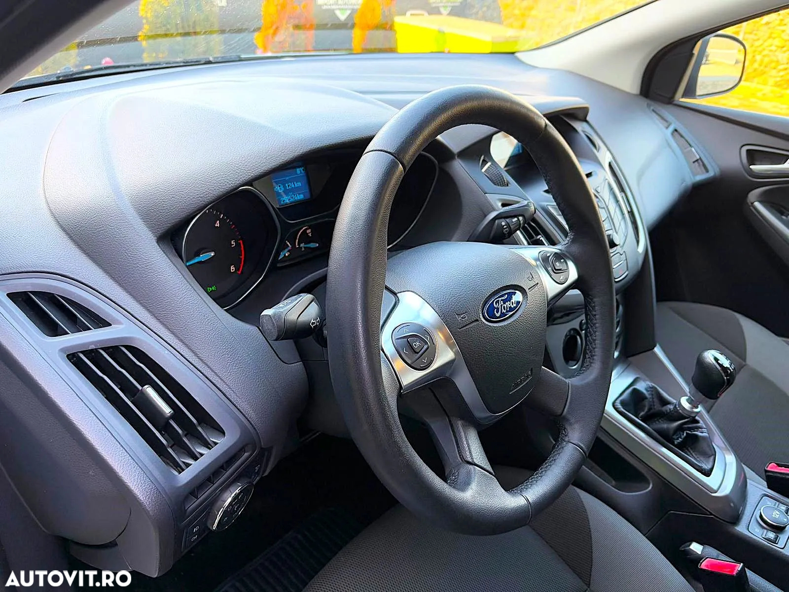 Ford Focus - 23