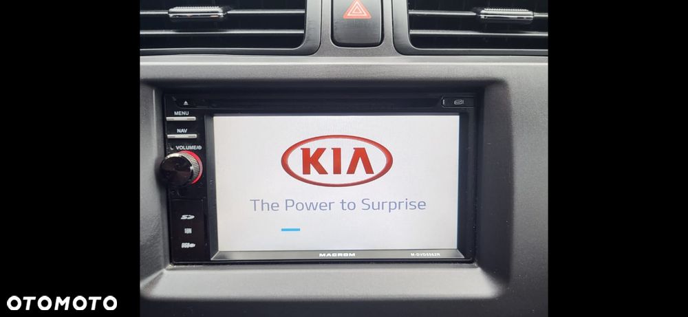 Kia Rio 1.4 L - 15