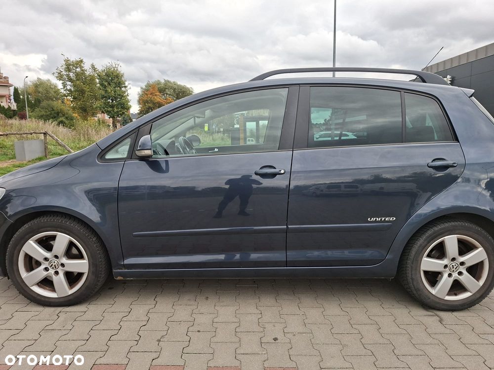 Volkswagen Golf Plus - 5