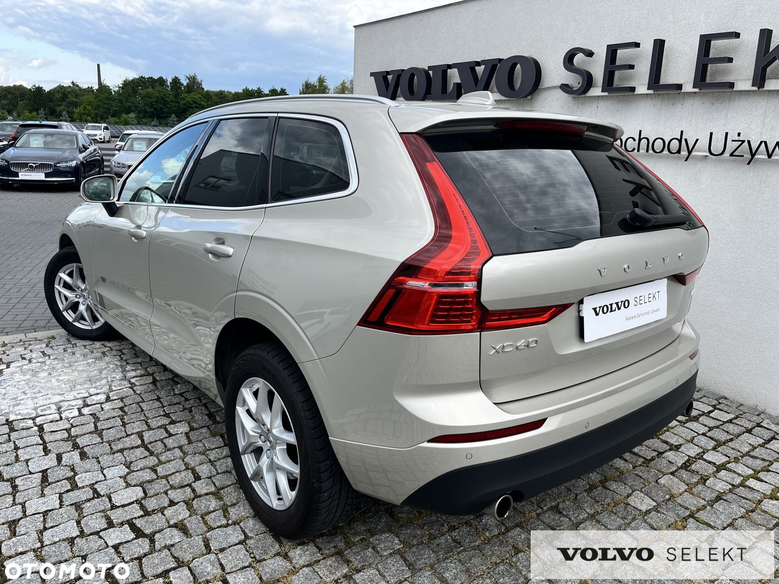 Volvo XC 60 - 32