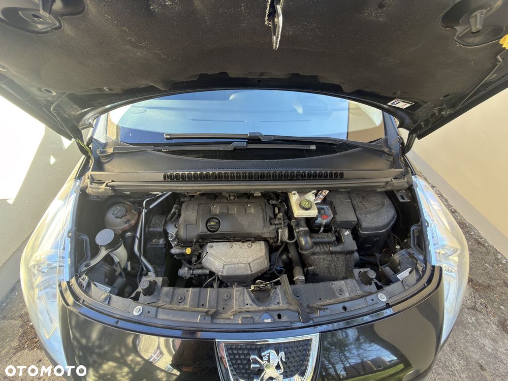 Peugeot 3008 1.6 Trendy - 9