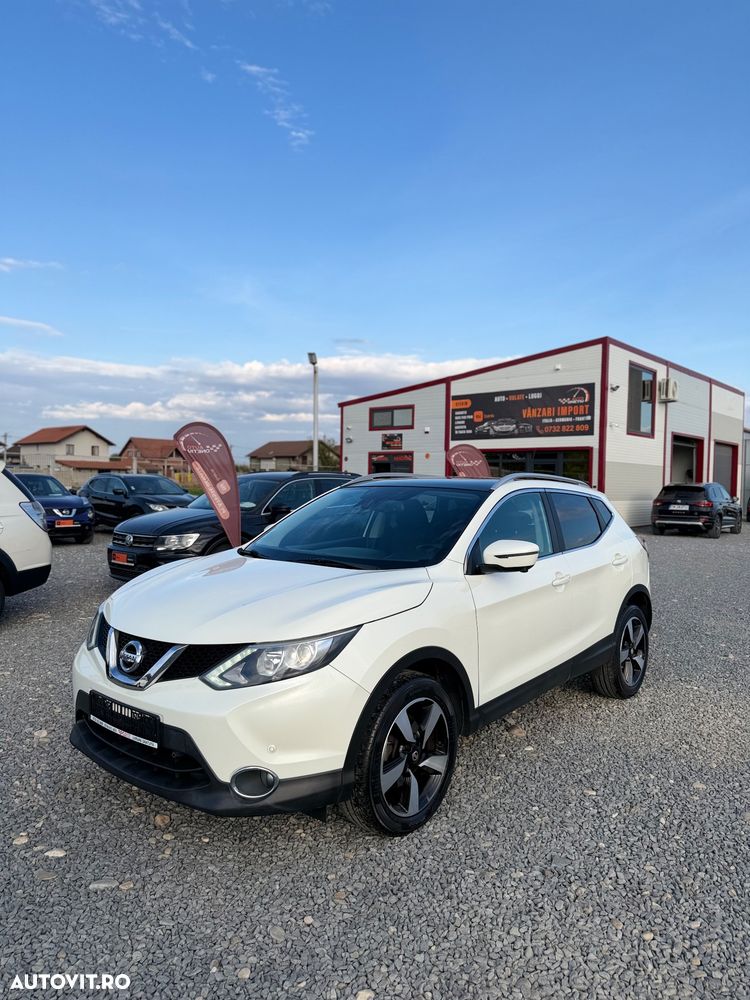 Nissan Qashqai - 1