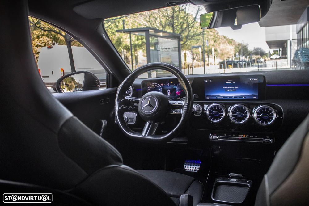 Mercedes-Benz A 200 AMG Line Aut. - 28