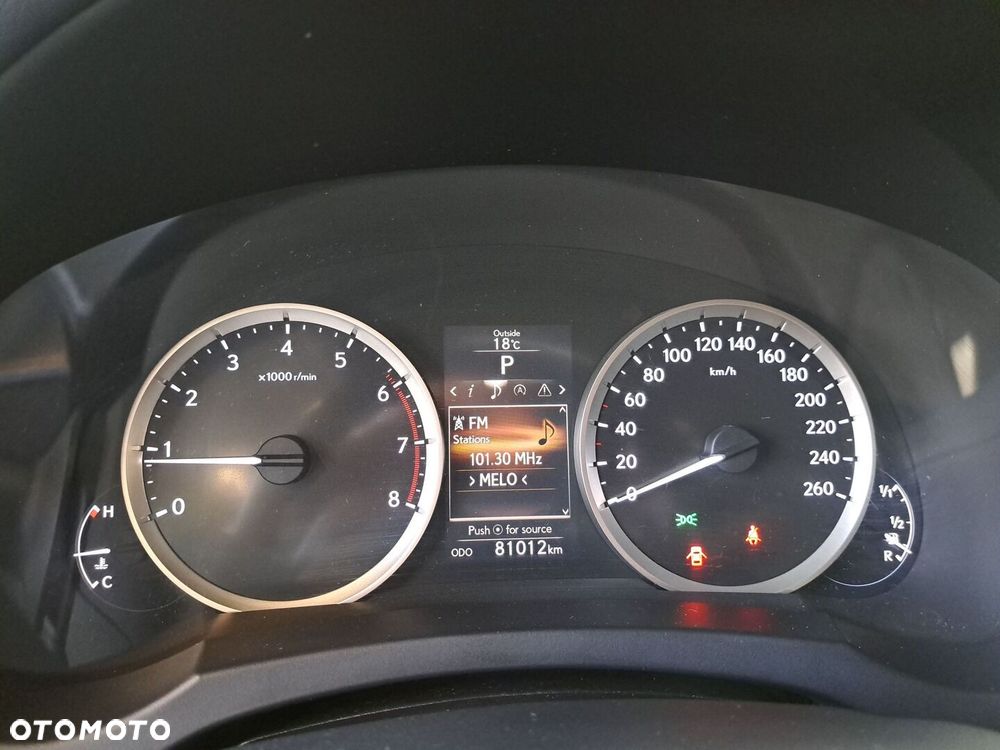 Lexus IS 200t Elite - 24