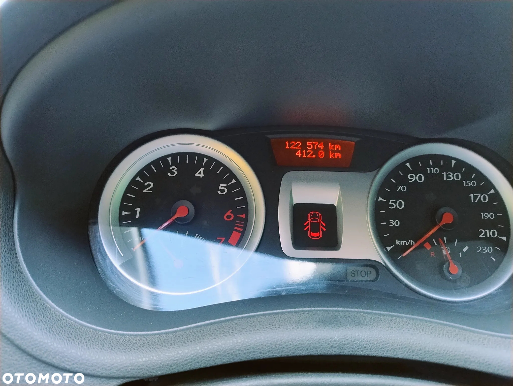 Renault Clio 1.2 16V Dynamique - 8