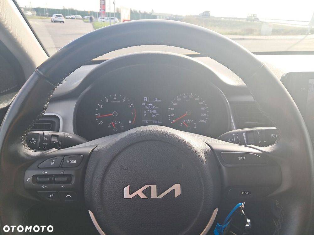 Kia Stonic 1.2 M - 28