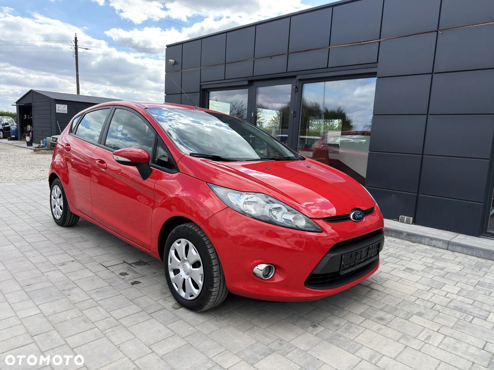 Ford Fiesta 1.6 TDCi Titanium - 18