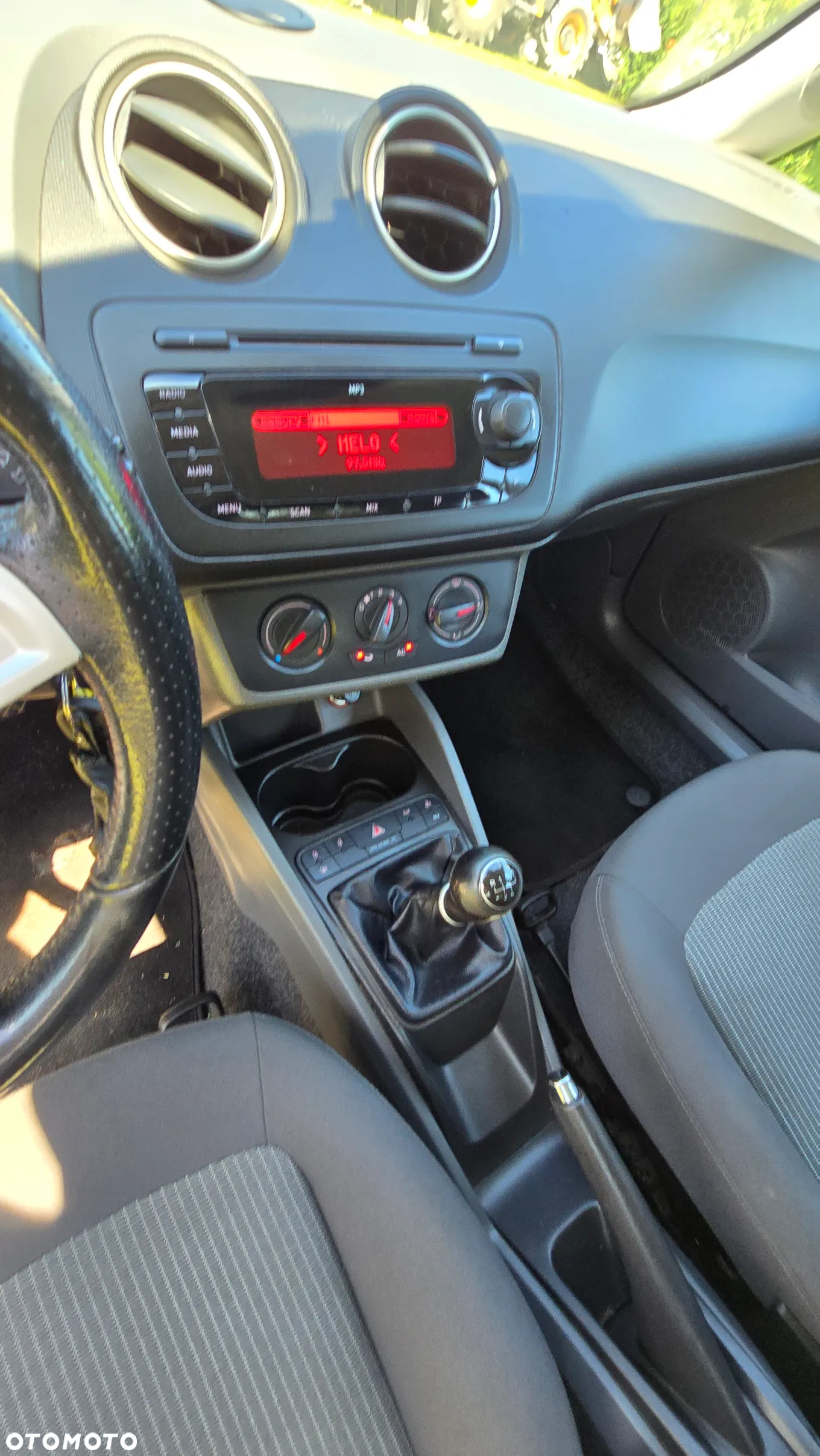 Seat Ibiza 1.4 16V Style - 18