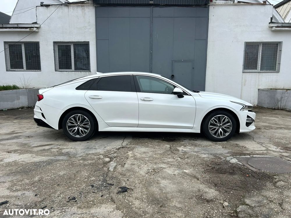 Kia K5 - 3