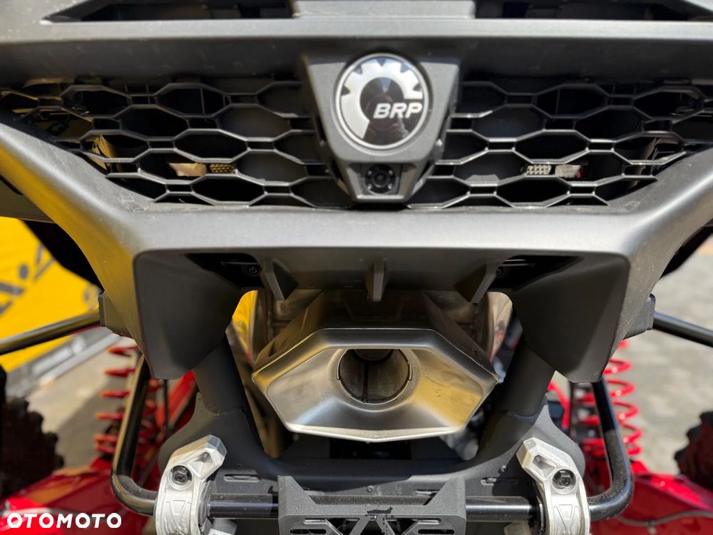 Can-Am Maverick - 15