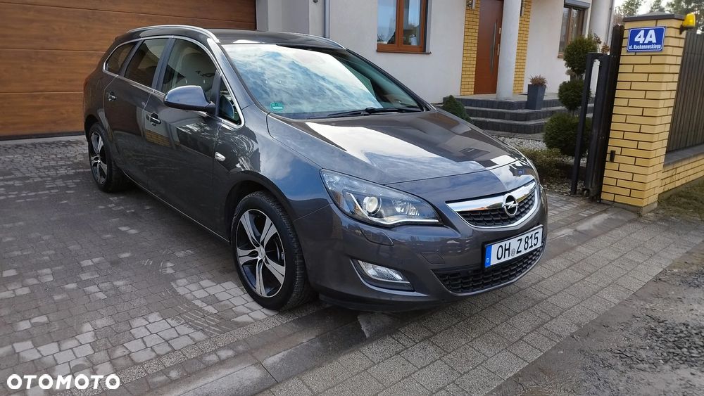 Opel Astra 1.4 Turbo Cosmo - 3