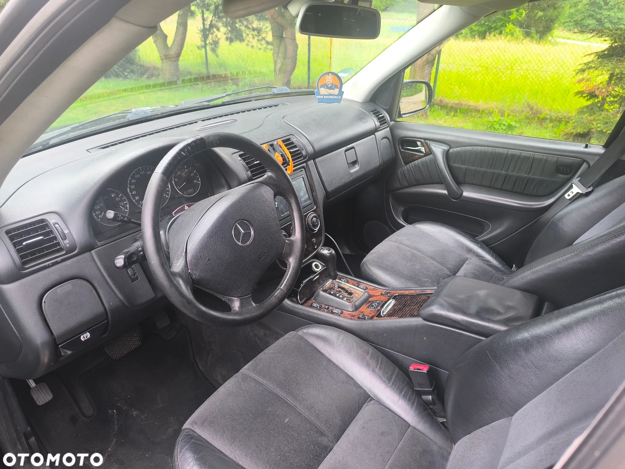 Mercedes-Benz ML - 8