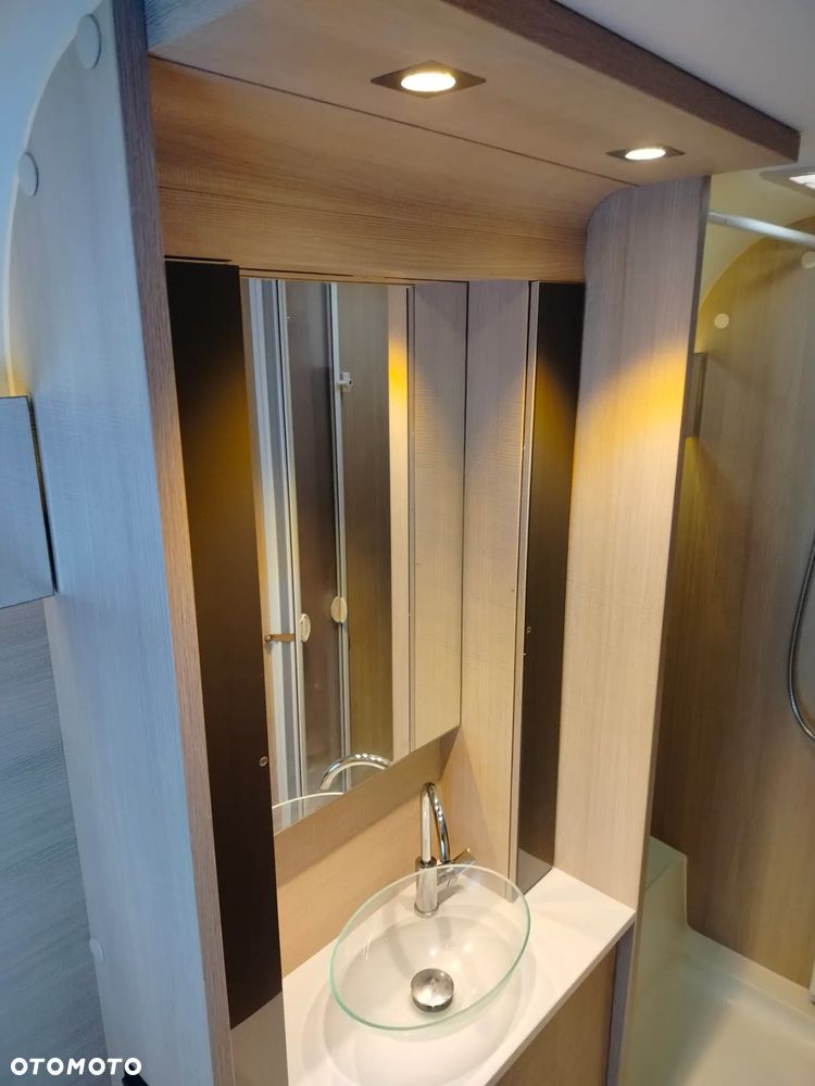 Adria Adora Thames 613UT - 18