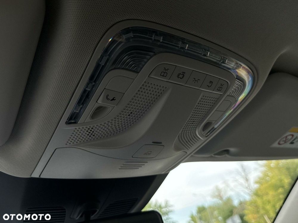 Mercedes-Benz Vito Tourer - 25