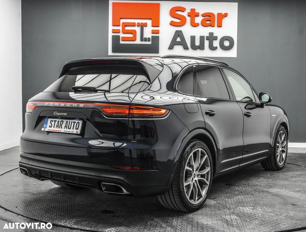 Porsche Cayenne - 7