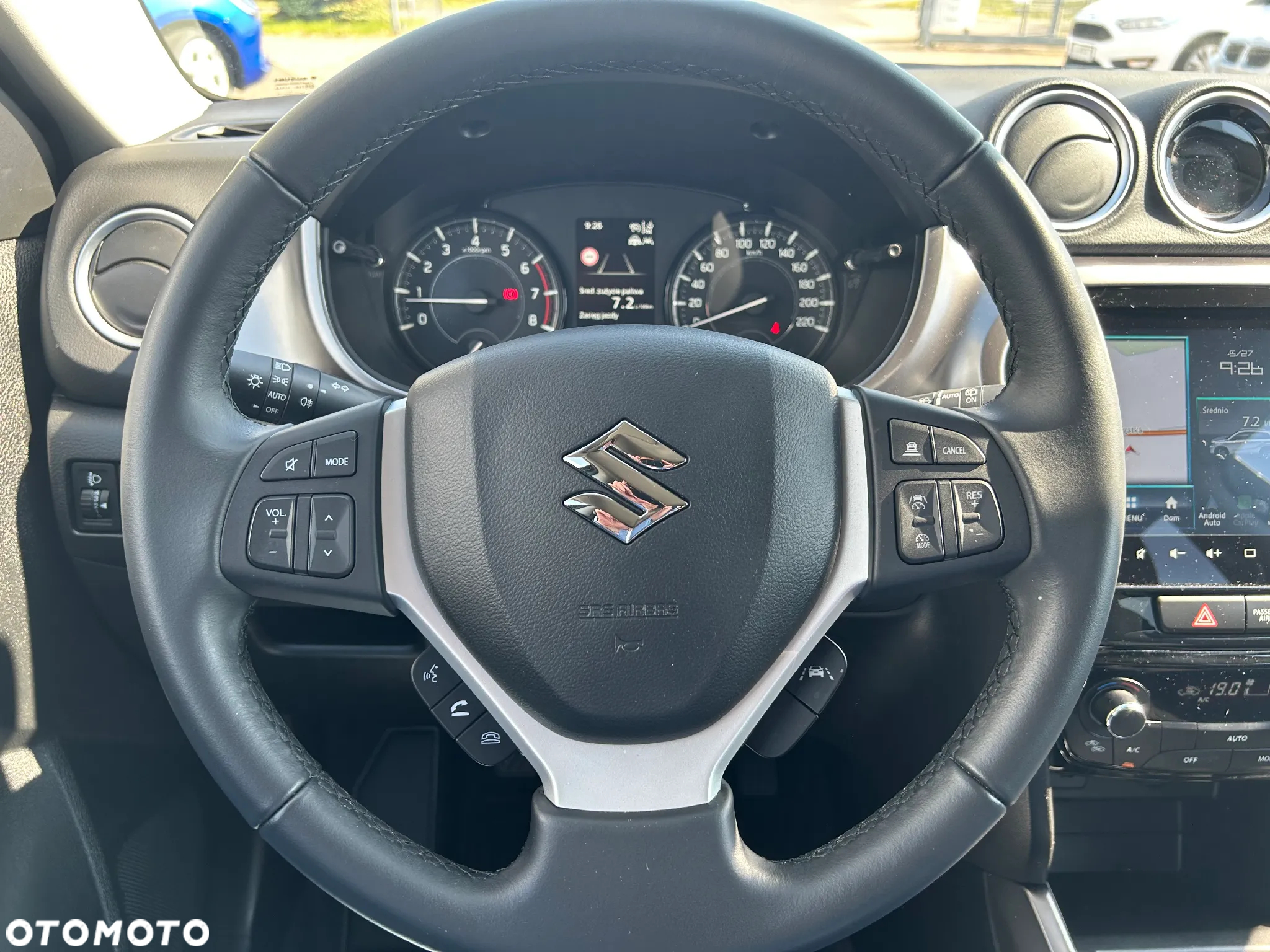 Suzuki Vitara 1.4 Boosterjet mHEV Premium Plus 2WD - 14