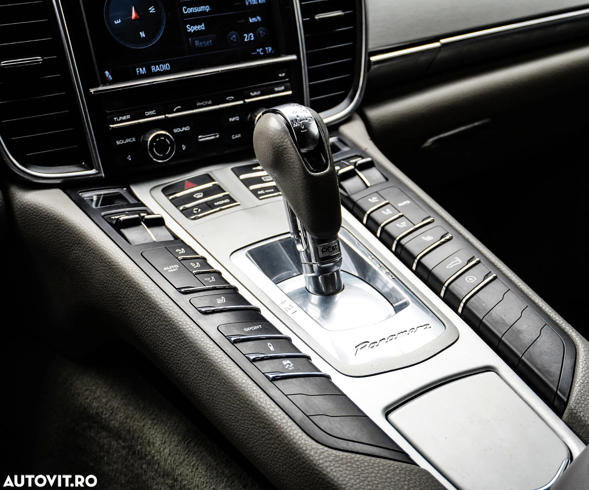 Porsche Panamera 4S PDK - 20