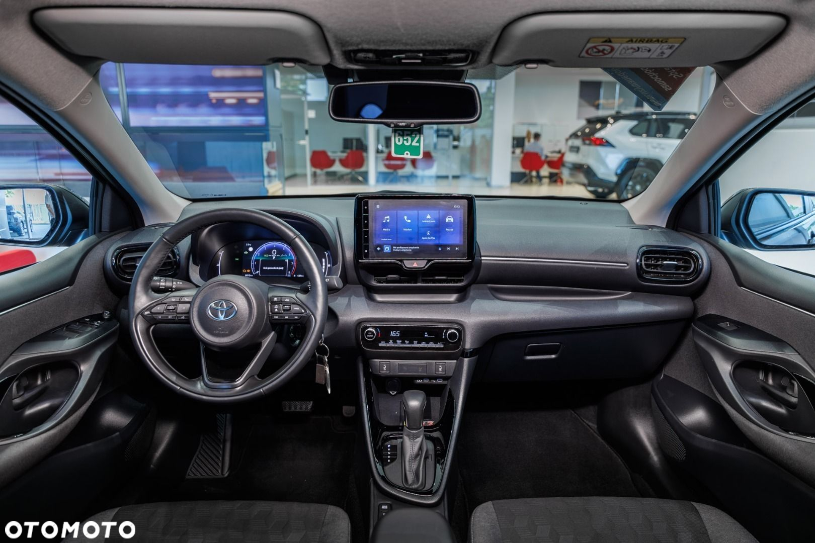 Toyota Yaris - 6