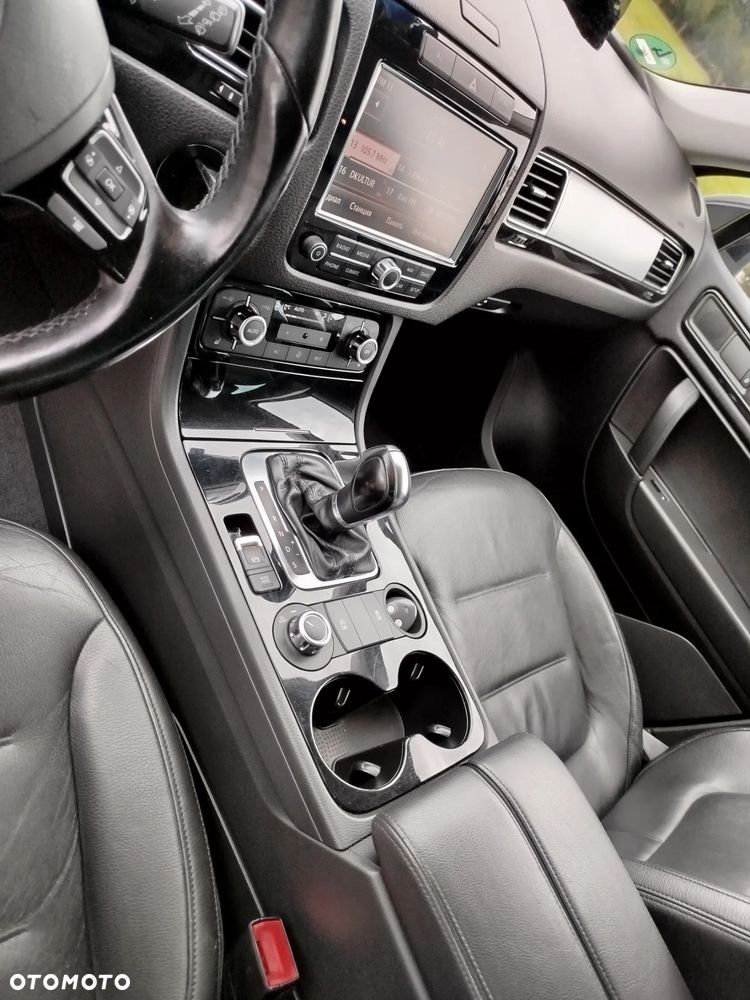 Volkswagen Touareg 3.0 V6 TDI Blue Motion DPF Automatik - 7