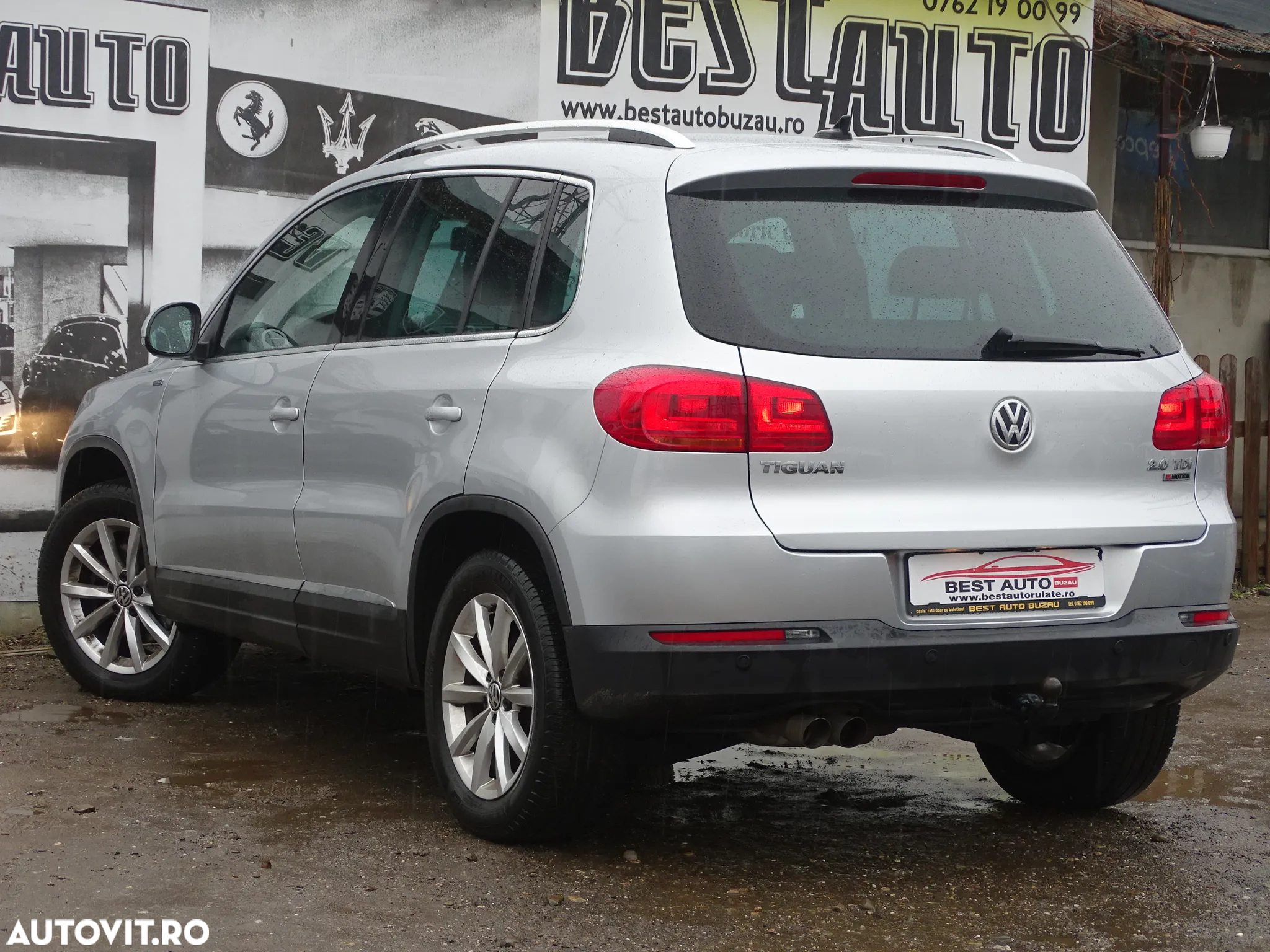 Volkswagen Tiguan 2.0 TDI SCR 4MOTION BlueMotion Technology Lounge Sport & Style - 6