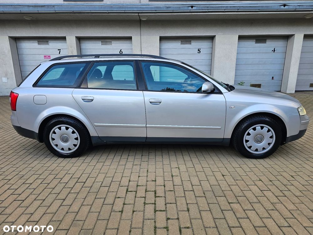 Audi A4 Avant - 2