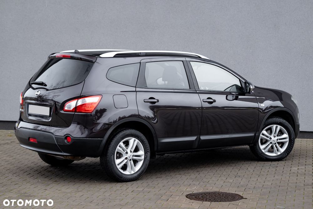 Nissan Qashqai+2 2.0 Tekna Premium - 11