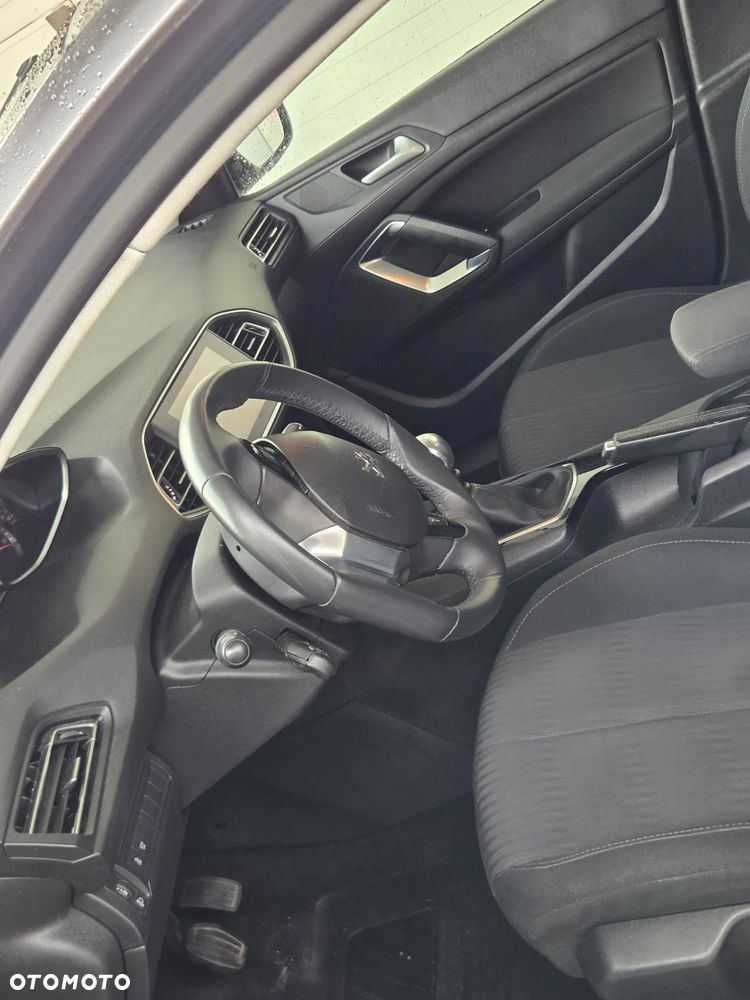 Peugeot 308 1.6 BlueHDi Allure S&S - 13