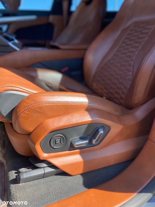 Lamborghini Urus Standard - 15