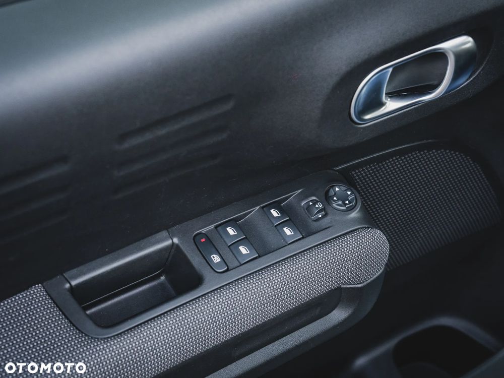 Citroën C3 Aircross PureTech 130 Stop & Start Shine - 19