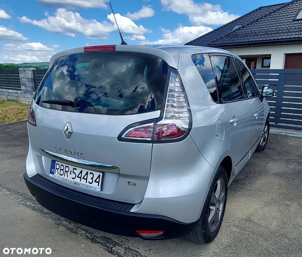 Renault Scenic ENERGY TCe 130 BOSE EDITION - 17