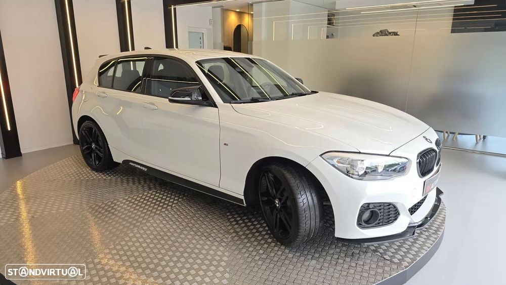 BMW 116 d Pack M - 17
