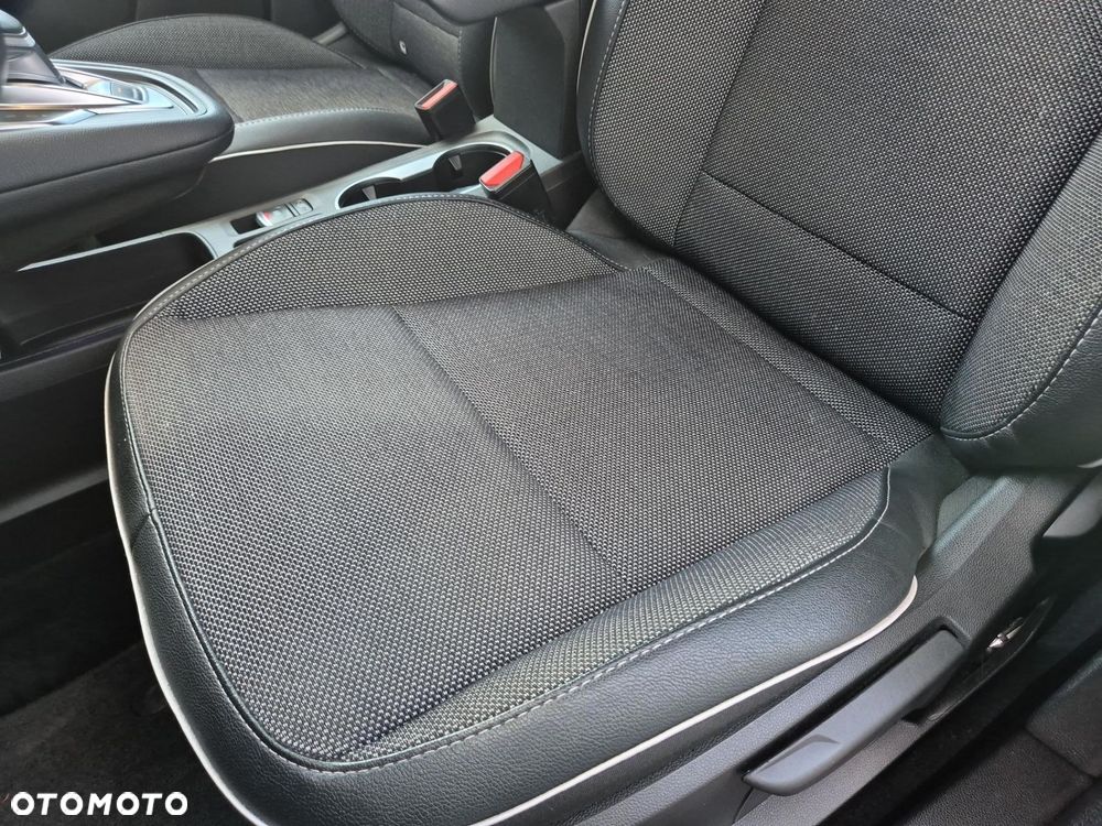 Renault Captur 1.3 TCe mHEV Intens EDC - 13