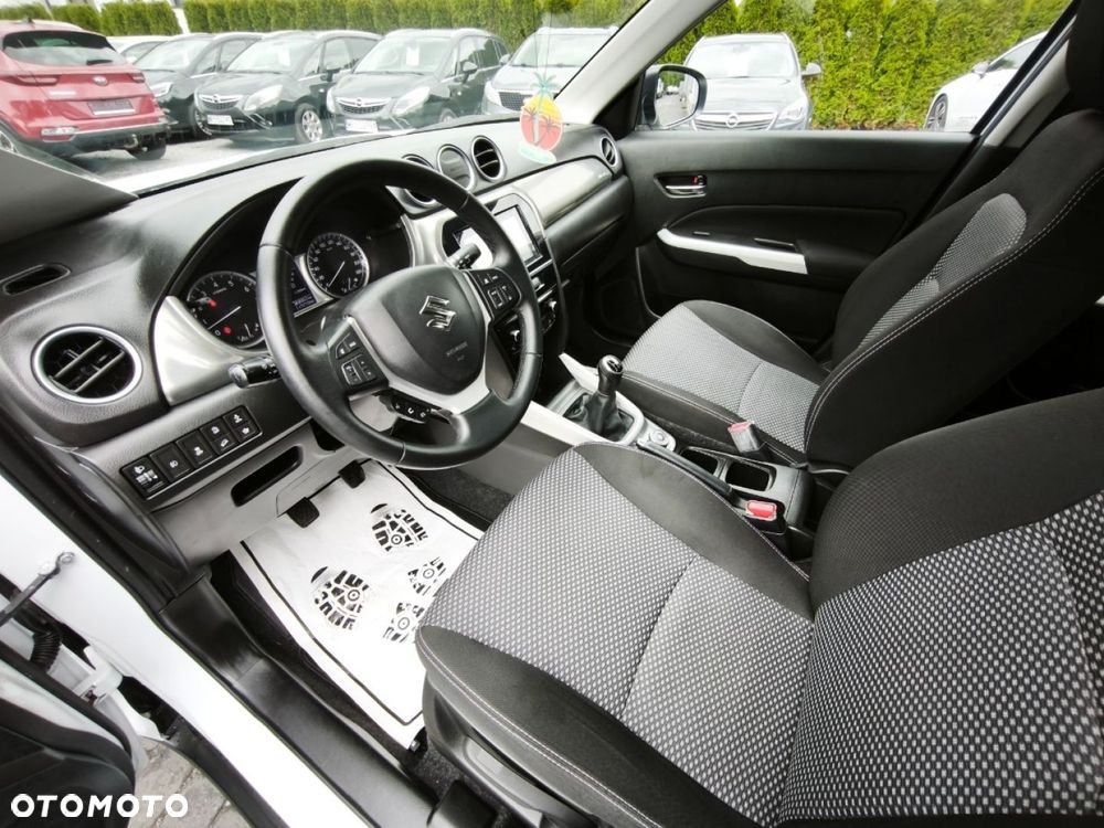 Suzuki Vitara - 7
