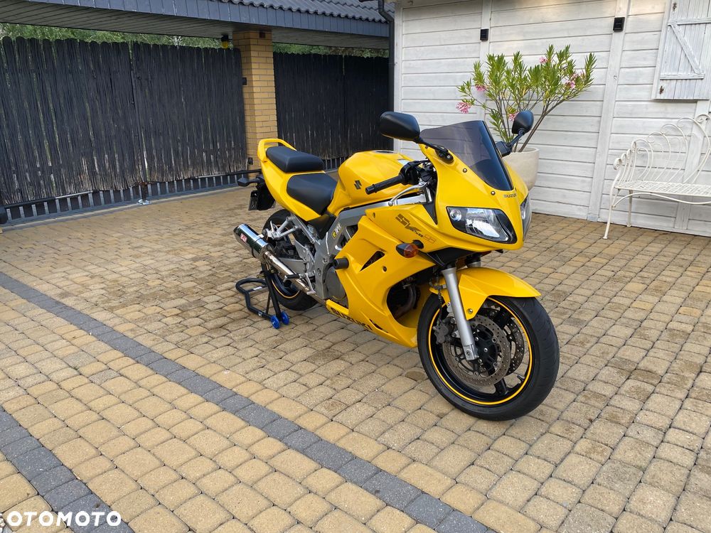 Suzuki SV - 6