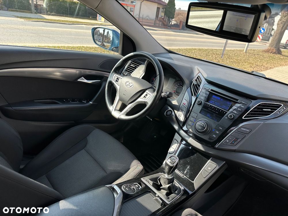 Hyundai i40 i40cw 1.7 CRDi Fifa World Cup Edition - 21