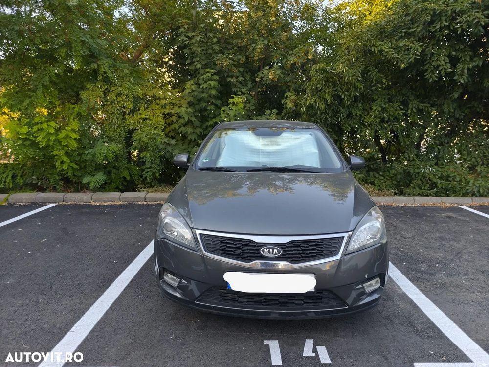 Kia Ceed 1.4 CVVT ISG Attract - 2