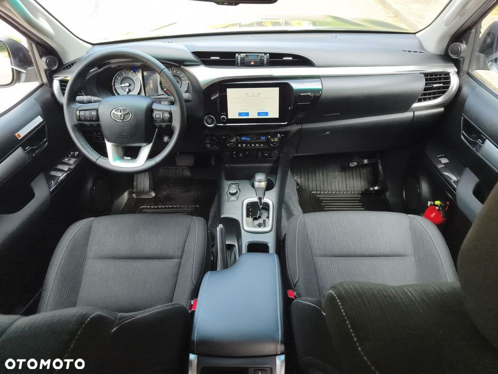Toyota Hilux 2.8 D-4D mHEV Double Cab Executive 4x4 - 12