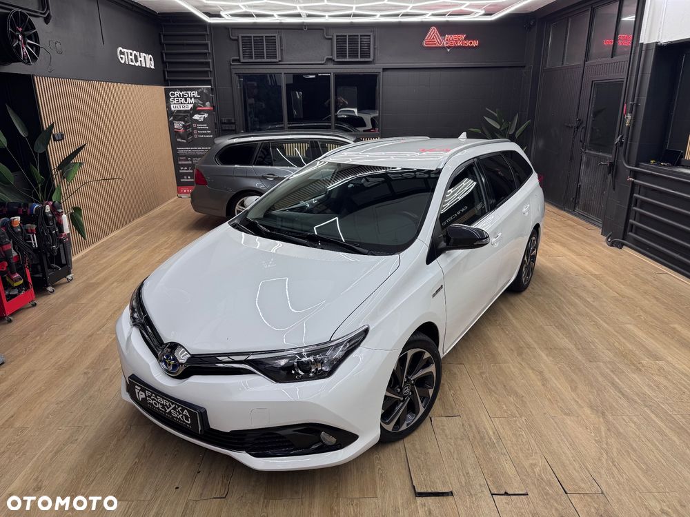 Toyota Auris - 2