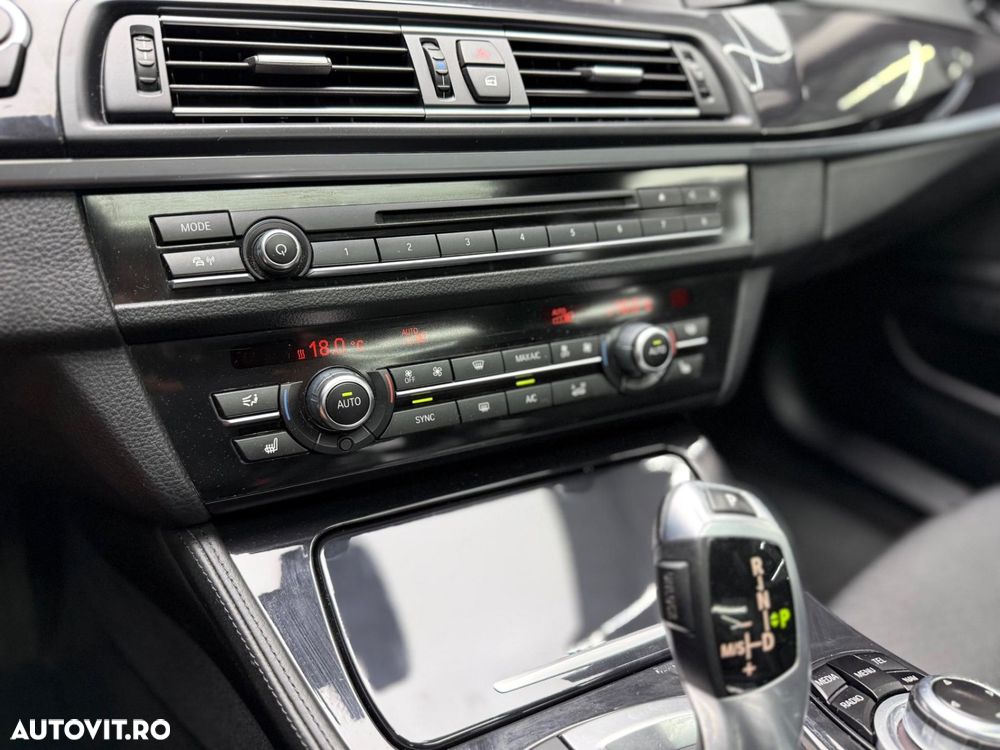 BMW Seria 5 528i xDrive Aut. Modern Line - 8