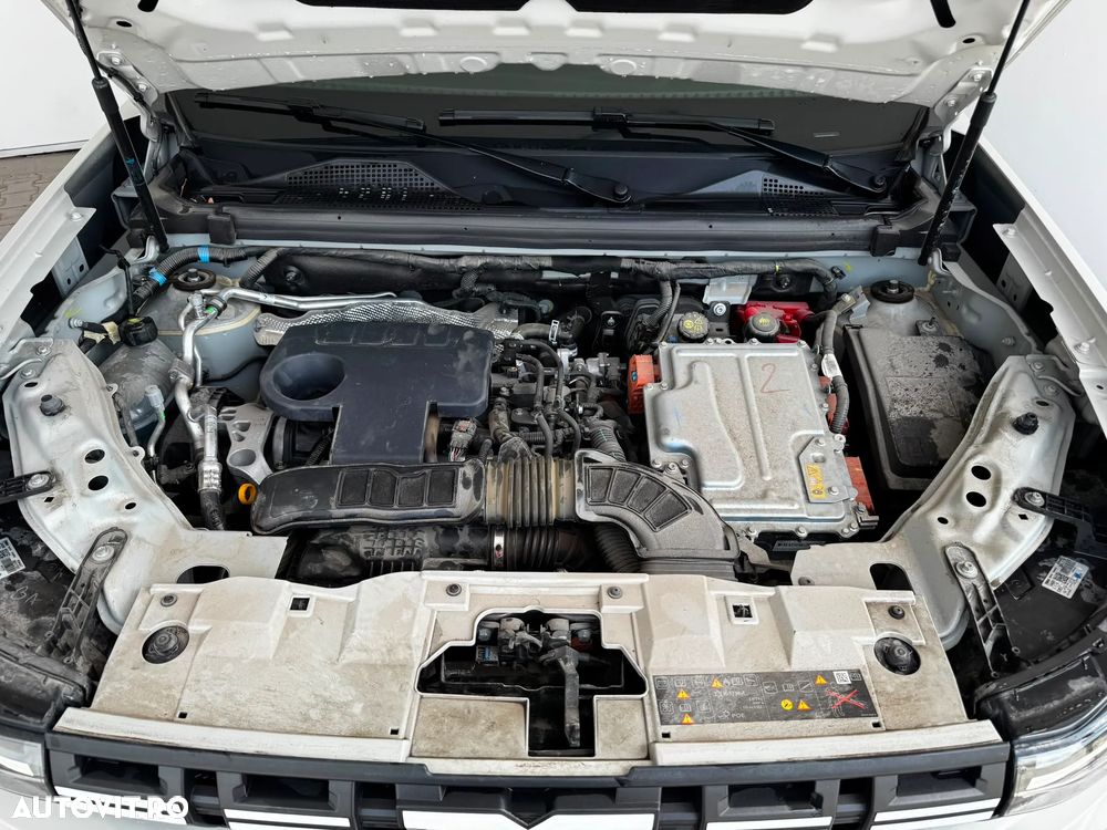 Dacia Duster HEV 140 Journey - 16