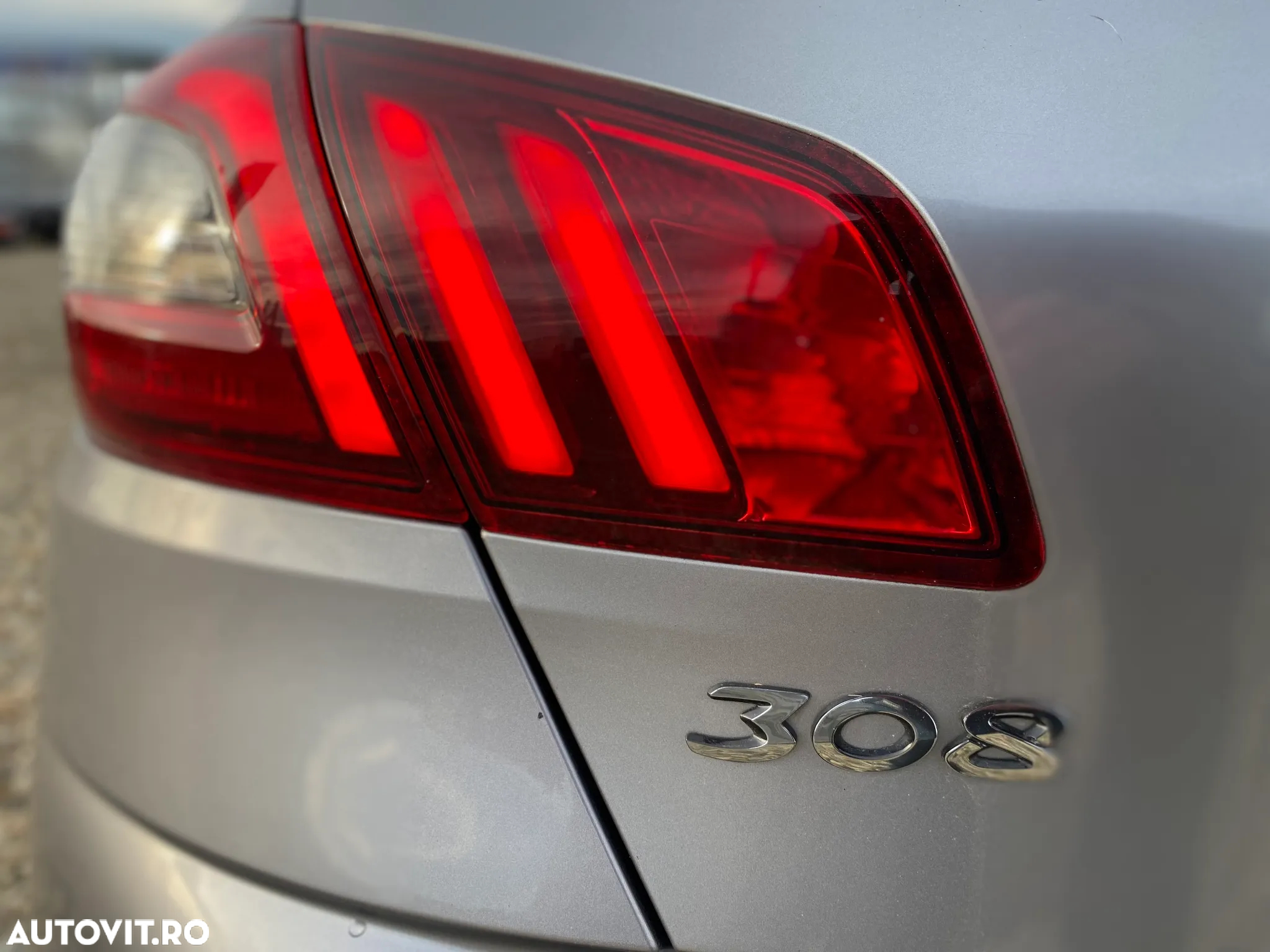 Peugeot 308 BlueHDi FAP 100 Stop & Start Active Pack - 31