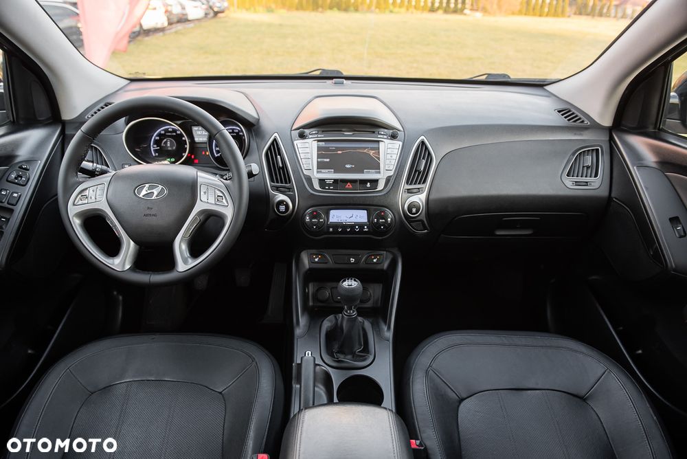Hyundai ix35 2.0 4WD Premium - 6